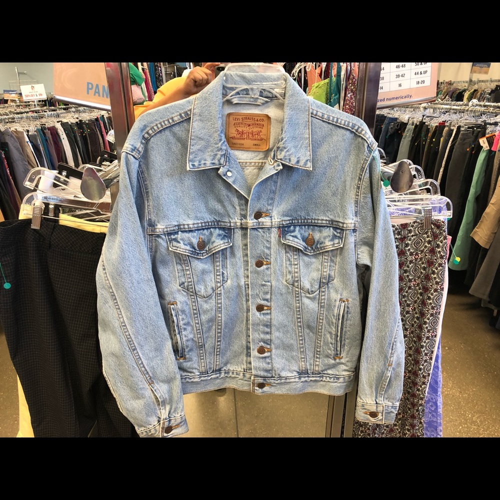 Vintage 1980s Levi’s denim Jean jacket mens small